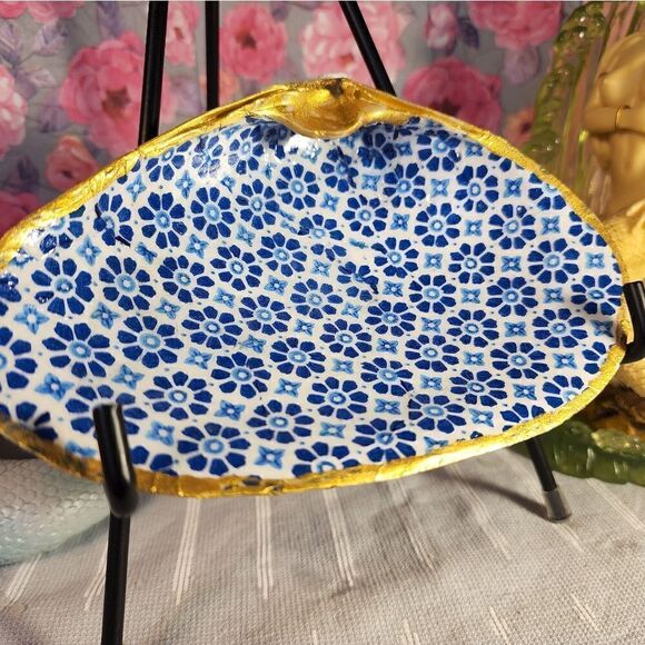 DECOUPAGE CLAM SHELL DECOUPAGE BLUE DESIGN TRINKET DISH - Picture 2 of 13
